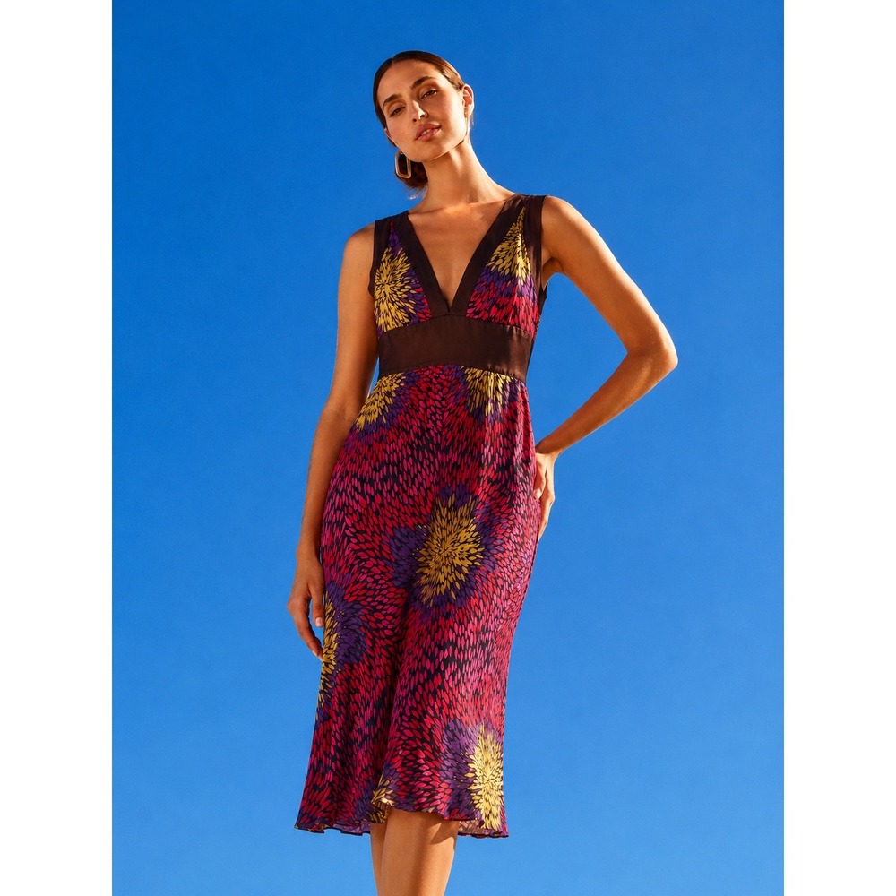Trina Turk Los Angeles Silk US Made Burst Print V-Neck Empire Waist Midi Dress 8